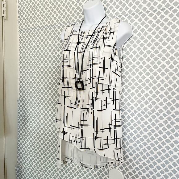 White House Black Market Printed High Low Tank Top Abstract Pattern Size XS - Picture 4 of 8